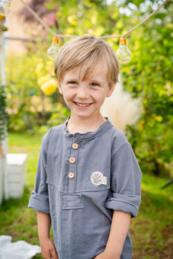 Kindergartenfotograf in Weissenhorn. Outdoor im Garten der Kita